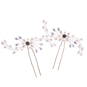 Artisanat détaillé d'épingles à cheveux de mariée avec perles blanches et cristaux
