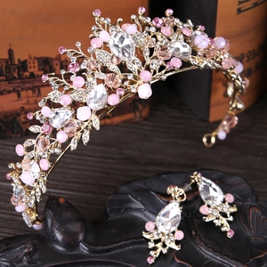 Ensemble couronne et boucles d'oreilles en cristal rose avec base en alliage doré