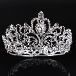 Élégante Couronne de Mariée en Alliage Strass Fleur Cœur Ajouré Diadème pour Mariage Fête Femme Enfants Coiffe
