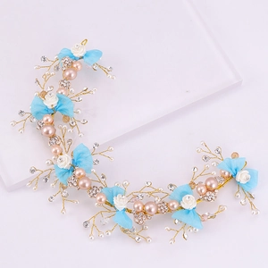Cerchietto sposa con fiocchi blu, fiori in resina e perle rosa su filo dorato