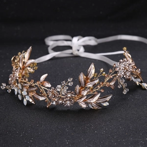 Serre-Tête de Mariée Fait Main en Forme de Feuille et Fleur Alliage Or Antique Strass Fausse Künstliche Perle Accessoires Cheveux Mariage Femme