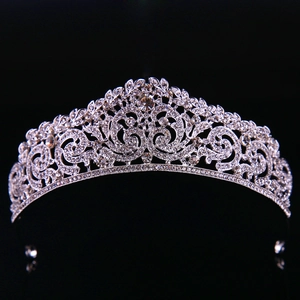 Élégante Couronne de Mariée en Alliage avec Strass pour Femmes Diadème de Luxe en Cristal Brillant Accessoire de Coiffure Mariage Banquet
