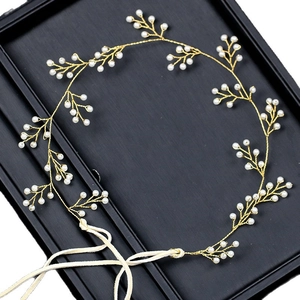 Handgefertigtes Braut-Haarband aus Golddraht mit Perlen für elegantes Hochzeits-Styling