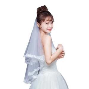 Elegant double layer white lace bridal veil with scalloped edges for wedding headwear