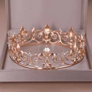 Elegant rose gold tiara with white cubic zirconia in a premium brown jewelry box