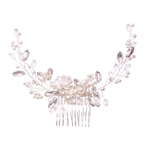 Elegante pettine da sposa con filo d'argento, perle bianche e strass in cristallo chiaro