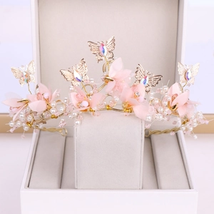 Couronne de mariée élégante avec papillons dorés et fleurs roses pour mariages et fêtes