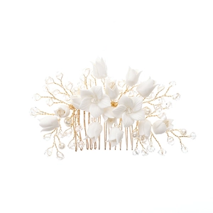 Peigne à cheveux de mariée fait main avec fleurs en cristal, perles et fil doré