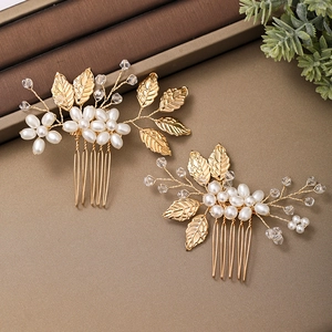Lot de peignes à cheveux de mariée en feuilles d'or faits main avec perles et cristaux