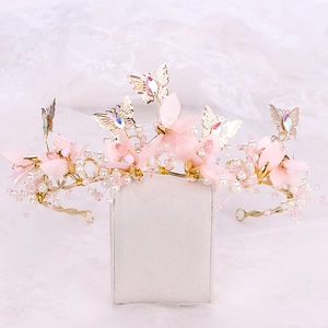 Diadème de mariée doré exquis avec fleurs roses, papillons en cristal et perles