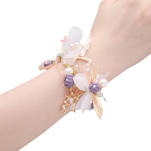 Corsage de poignet floral avec papillon, fleurs violettes et perles pour demoiselles d'honneur