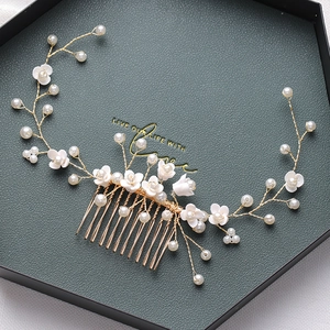 Peine De Novia Hecho A Mano Con Flores De PVC Efecto Cerámico Y Perlas Artificiales De Imitación Aleación Dorada Tocado Rama Boda Fiesta Mujer Joyería