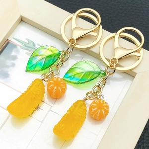 Llavero Fruta Resina Naranja Simulación Colgante Bolso Llaves Coche Hoja Linda Anillo Aleación Oro Regalo Decorativo Mujer
