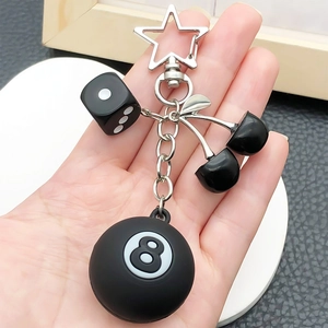 Kreativer Billard-Schlüsselanhänger mit schwarzer 8, Kirschen, Würfeln und Stern