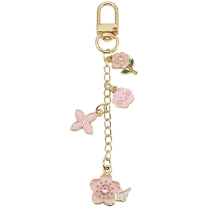 Porte-clés en émail rose rose et fleur de cerisier avec boucle en alliage doré et strass