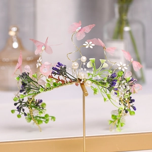 Serre-tête de mariée style forêt avec fil doré, papillons roses et fleurs délicates