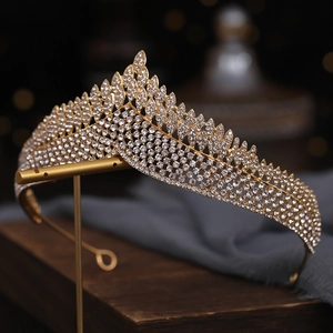 Elegant gold leaf bridal crown tiara with sparkling white rhinestones for wedding princess