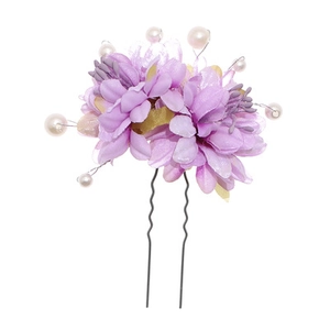 Épingle à cheveux élégante fleur violette en soie avec perles blanches et double dent