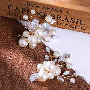 Exquisite handgefertigte Schuhclips mit Perlen und Kristallen im Blumendesign