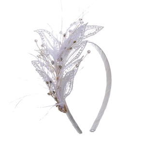 Serre-tête de mariée élégant avec plumes blanches, perles et cristaux sur fil doré
