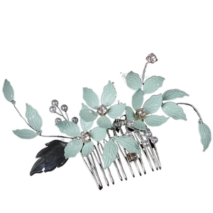 Elegant bridal leaf hair comb with green enamel leaves, pearls and crystals