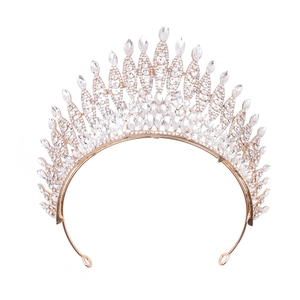 Couronne de mariée élégante en or rose avec cristaux pour mariages et concours