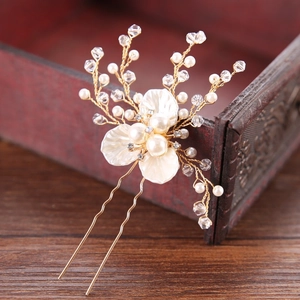 Épingle à cheveux en U élégante avec fleurs blanches et perles pour mariée
