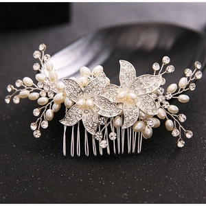 Vintage Silver Flower Bridal Hair Comb With Rhinestones And Faux Artificial Pearls Elegant Wedding Banquet Hair Accessories For Women