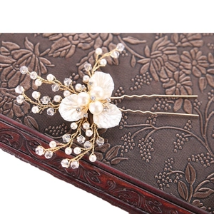 Épingle à cheveux de mariée en forme de U dorée avec fleurs en résine et perles