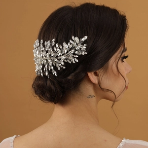 Peigne à Cheveux de Mariée Fait Main Strass Künstliche Perle Fleur Vigne Coiffe de Mariage Pour Mariée Banquet Fête Accessoires Élégants