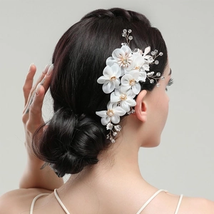 Peigne à Cheveux Fleur de Mariée Fait à la Main Vigne d'Alliage Künstliche Perle Strass Accessoires Cheveux pour Mariage Femmes