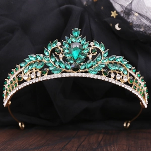 Eleganter goldener Brautkronen-Haarschmuck mit smaragdgrünen Kristallen und Strasssteinen