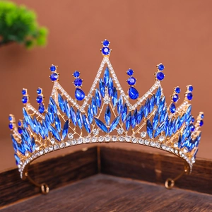 Exquisite Brautkrone aus Goldlegierung mit blauen Kristallen und weißen Strasssteinen