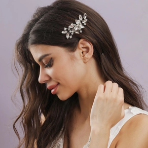 Peigne à Cheveux de Mariage en Strass Bijoux de Cheveux en Cristal Fait Main pour Mariage Fête Femme Élégant