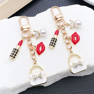 Fashion Alloy Keychain Lipstick Lips Handbag Artificial Pearl Crown Pendant For Women Elegant Bag Decoration Enamel Rhinestone Key Ring