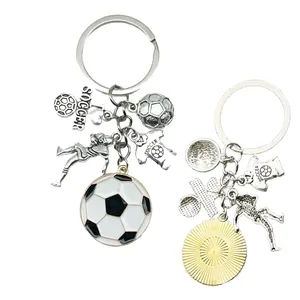 Antiksilber Fußballtrikot Nr. 9 Schlüsselanhänger mit Spieleranhängern und Fußballmotiv