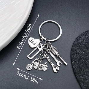Porte-clés Cœur Dad Avec Mini Outils Tournevis Clé Scie Moto Pendentifs Argent Antique Métal Cadeau Fête des Pères