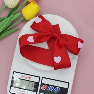 Sweet red satin ribbon bow hair clip with pink hearts for girls, weighing 11g