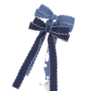 Barrettes à cheveux en jean avec longs rubans bleu clair et bleu foncé et surpiqûres