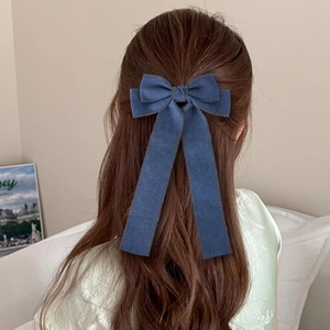 Handgefertigte Dunkelblaue Denim Schleife Band Haarklammer Für Damen Stilvolle Lange Quaste Haarnadel Eleganter Haarschmuck