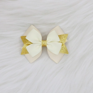 Barrette à cheveux élégante à nœuds multicouches crème et paillettes dorées sur fourrure