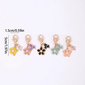 Lot de 5 porte-clés fleurs de cerisier émaillés avec pendentifs cœurs dorés et attaches
