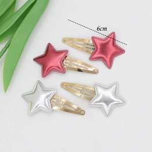 Cute 4-piece star-shaped hair clip set for girls with 6cm red and silver leather stars