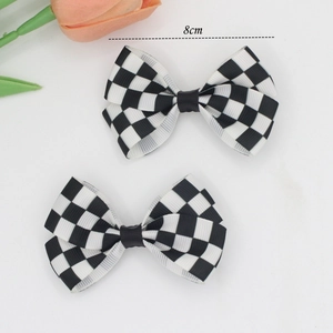 Classic 8cm black and white checkered bow hair clips set with ribbed ribbon texture