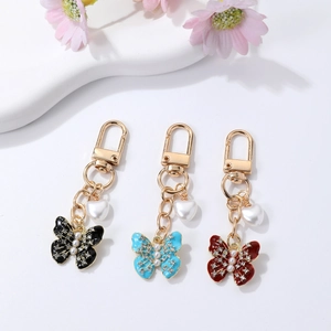 Porte-clés Papillon en Alliage de Zinc de Style Coréen Avec Strass Et Pendentif Coeur en Künstliche Perle Pour Accessoires de Sac Femme