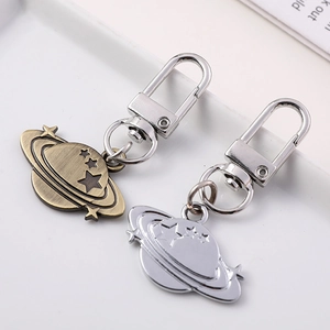 Vintage metal galaxy planet keychains in bronze and silver finish for bags and keys