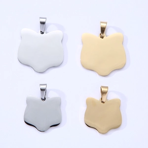 Detailed comparison of fox-shaped metal pendants in gold and silver finish and two sizes