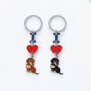 Portachiavi in Smalto I Love My Dog Pendente a Cuore e Osso Lega Cartone Animato Cucciolo Portachiavi per Amanti di Bulldog Francese Corgi Regalo