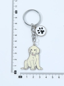 Zinc alloy Golden Retriever keychain size measurement with a black and white paw charm