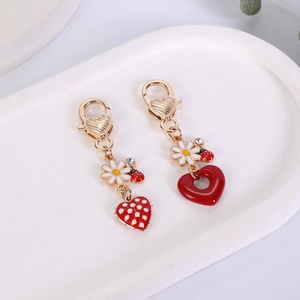 Cute Cartoon Animal Enamel Keychain Zinc Alloy Drip Oil Hedgehog Rabbit Ladybug Heart Lobster Clasp Bag Pendant Jewelry Gift